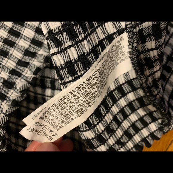 Forever 21 Top - Picture 4 of 4